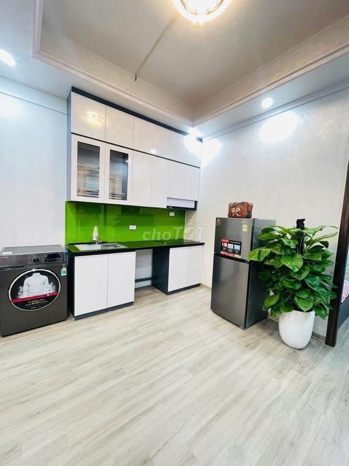 Căn đẹp A6A Mạc Thái Tổ – Nam Trung Yên