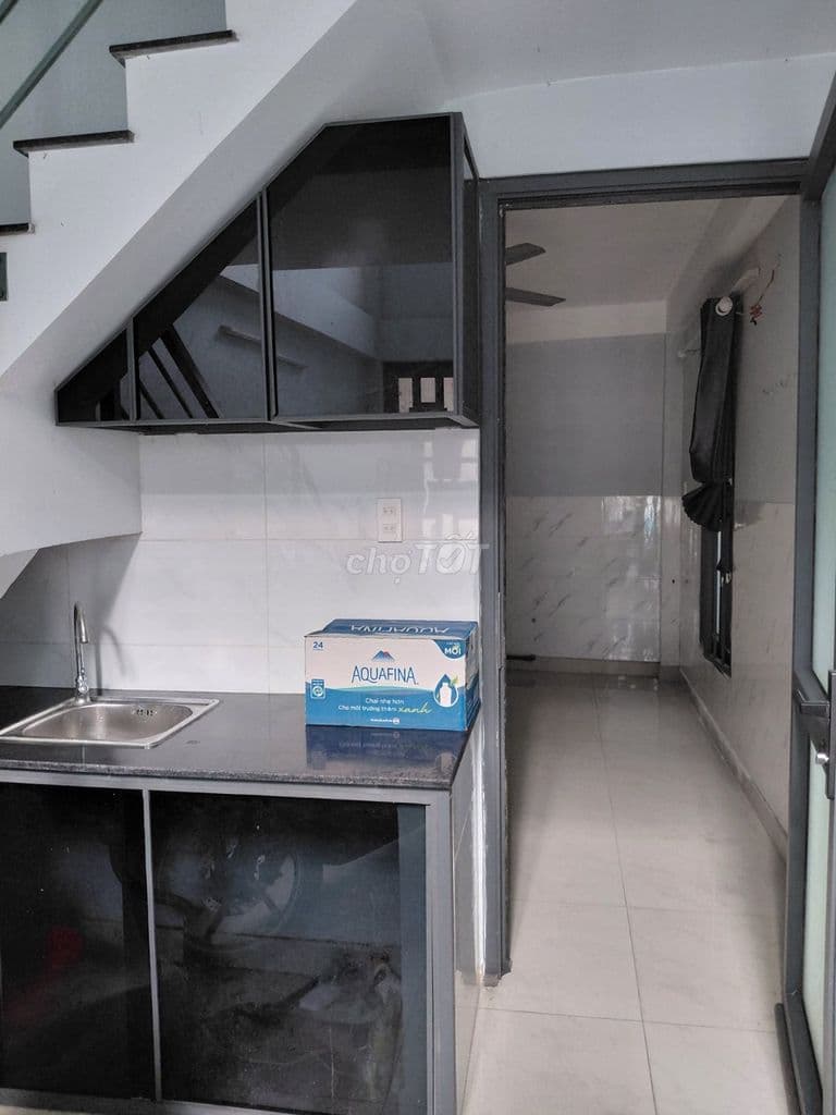 Phòng trọ ~14m2, cho nữ thuê tại 377/13/25 Bạch Đằng, Bình Thạnh - Ảnh 2