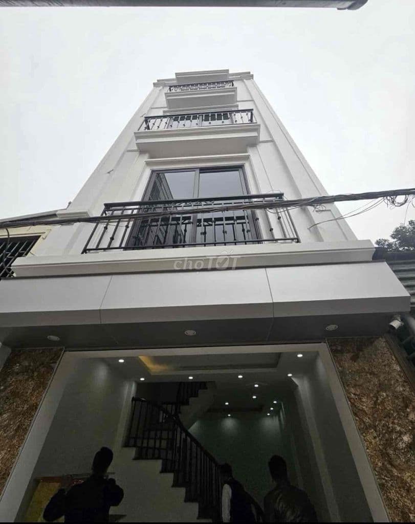 HIẾM! XUÂN PHƯƠNG NAM TỪ LIÊM OTO ĐỖ CỬA CHỈ 7.95 TỶ - Ảnh 2