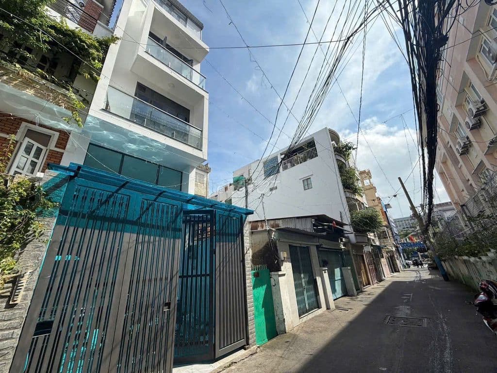 Hẻm 6m đinh tiên hoàng bt hầm, 5 tầng, 10chdv, Thang máy 19 tỷ