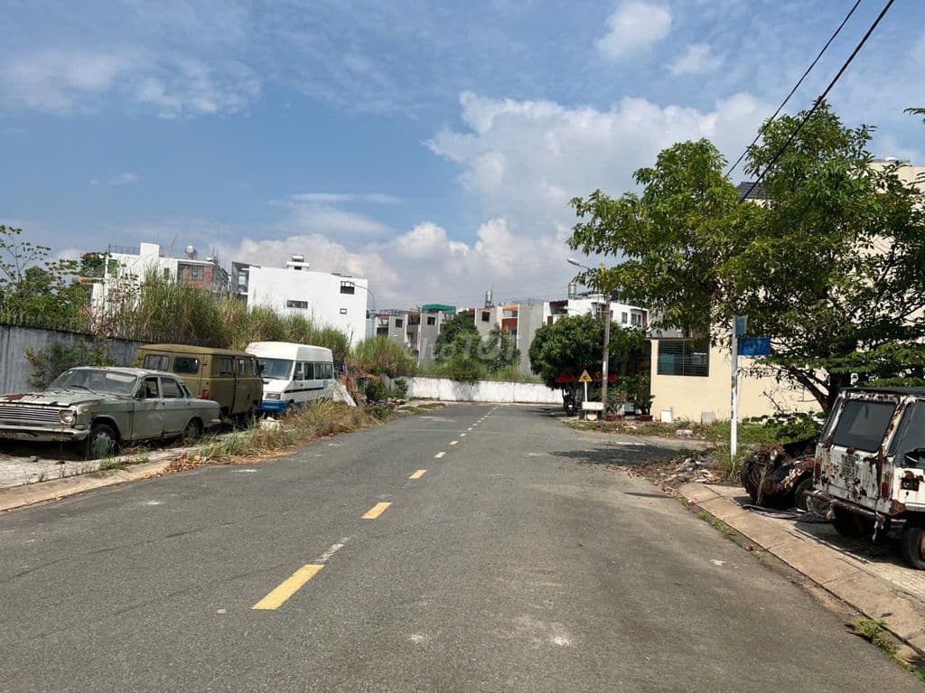 Bán đất biệt thự đường số 14 KDC T30 xã Bình Hưng Bình Chánh