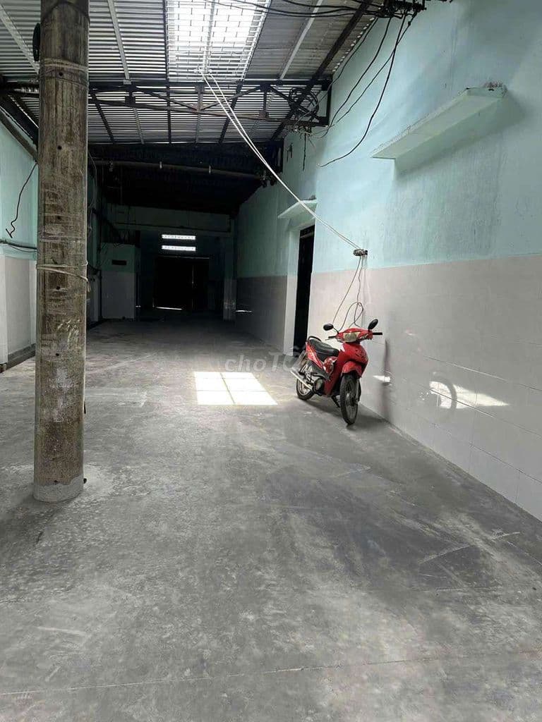 CẦN BÁN GẤP XƯỞNG 200M2 CHƯA QUA KD ĐƯỜNG TẢI 2T - Ảnh 3