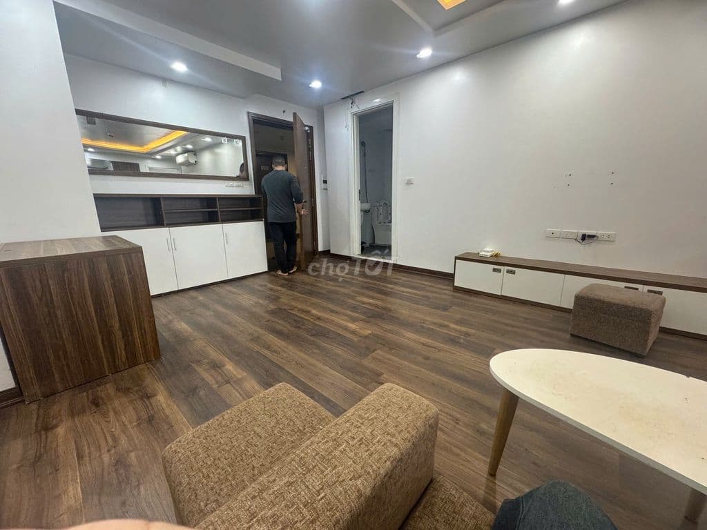 Cho thuê căn hộ VIEW SÔNG cực đẹp tầng 15