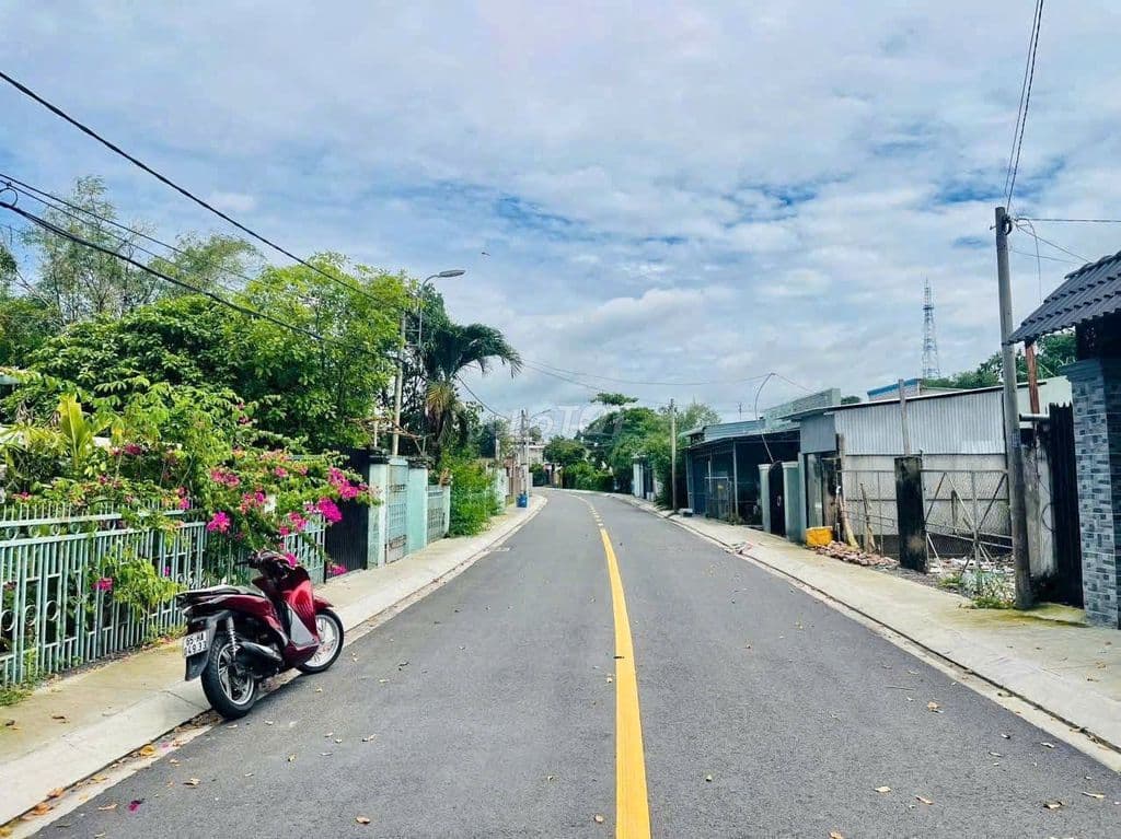 THANH LÝ NGÂN HÀNG NỀN NGỘP THỊ TRẤN CỦ CHI 219M2 880 Triệu NỞ HẬU - Ảnh 3