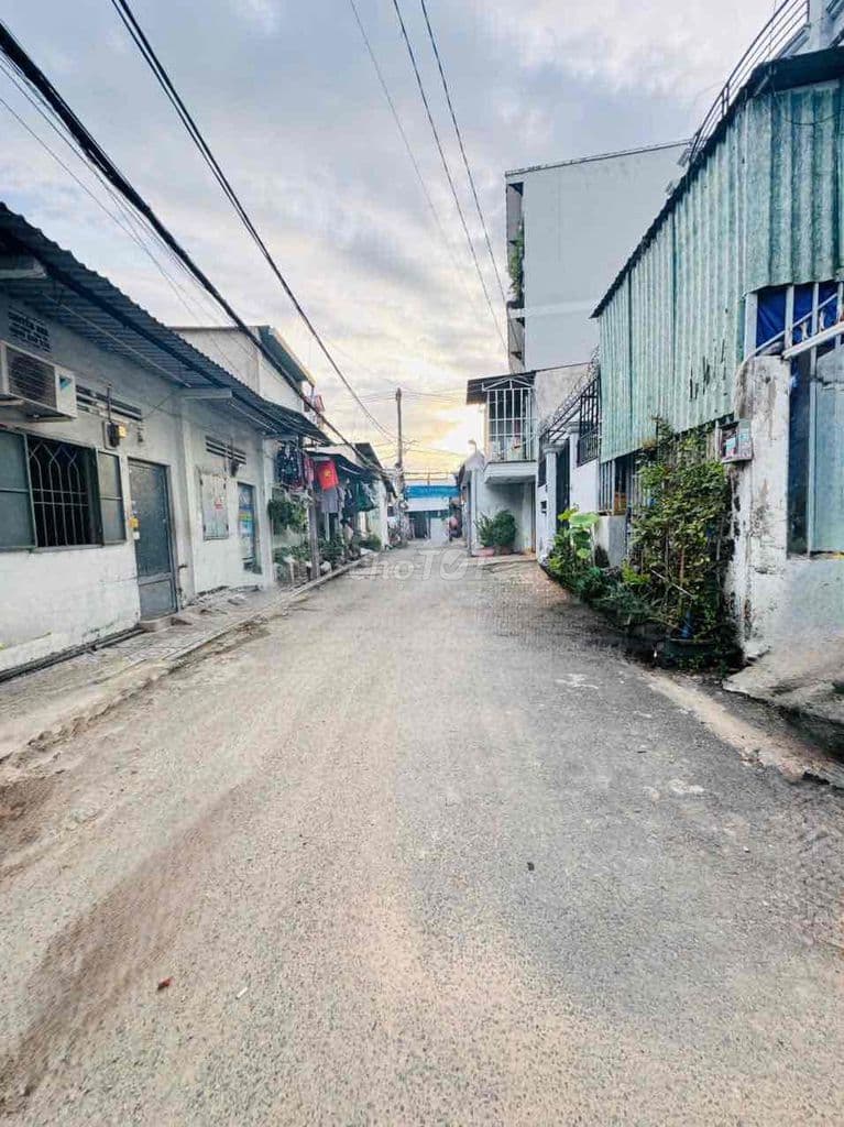 GẤP BÁN - ĐẤT XÂY CHDV - 200M2 - NGANG 8M NGAY TRUNG TÂM - 13.5 TỶ TL - Ảnh 2