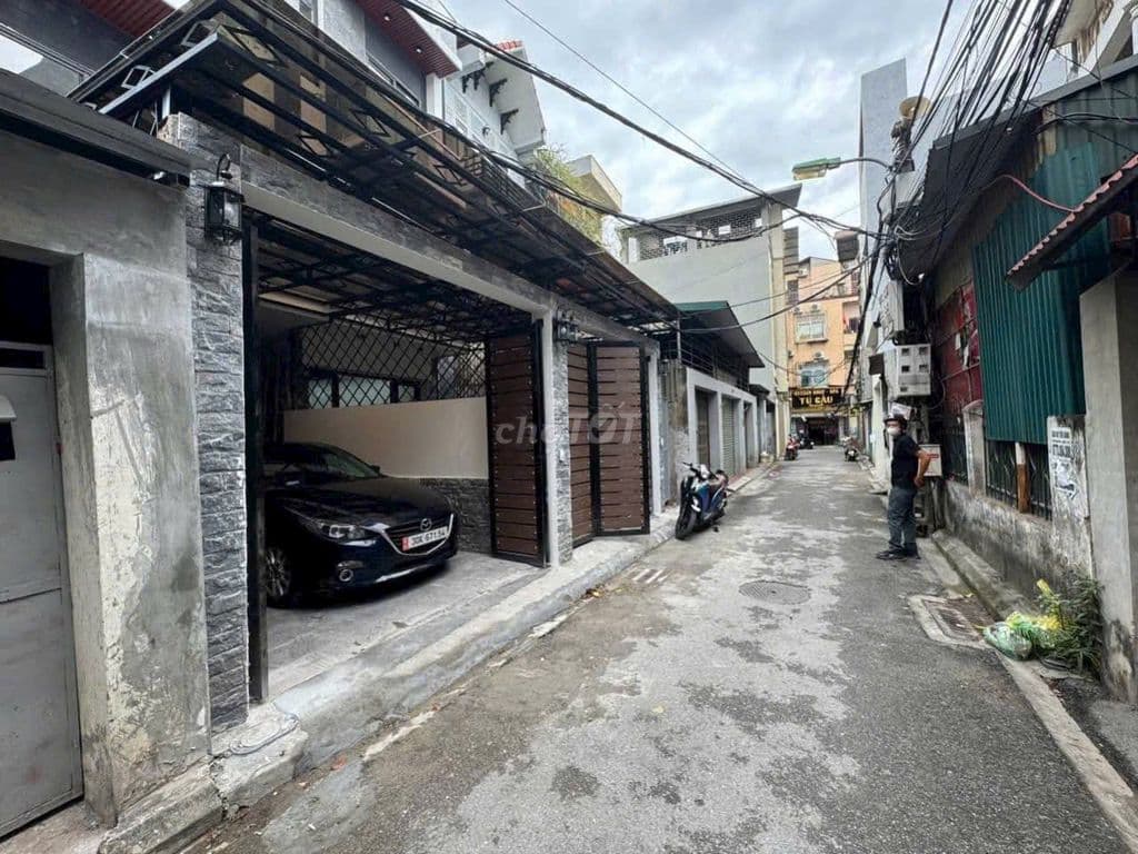 BÁN NHÀ LONG BIÊN 71M 5T GARA, THANG MÁY , FULL ĐỒ CHỈ 14,2 TỶ K LỖI