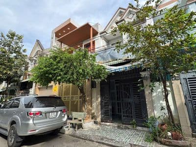 nhà lầu gần ngã tư chiêu liêu giá 6.5 triệu