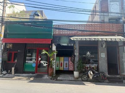 Mặt bằng cạnh Masteri Thảo Điền, Q2 - 3 tầng (300m2). 75tr/th (đã VAT)