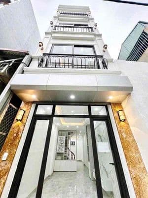 CHO THUÊ NHÀ 6TẦNG NGUYỄN VĂN LINH - THẠCH BÀN -6PN, Ô TÔ GẦN,Ở HỘ GĐ