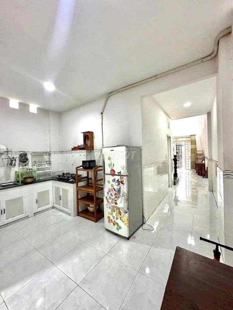 Nhà Trường Thọ sát Mt Đặng Văn Bi dt 80m2 ngang 5m. Hẻm Oto - Ảnh 2