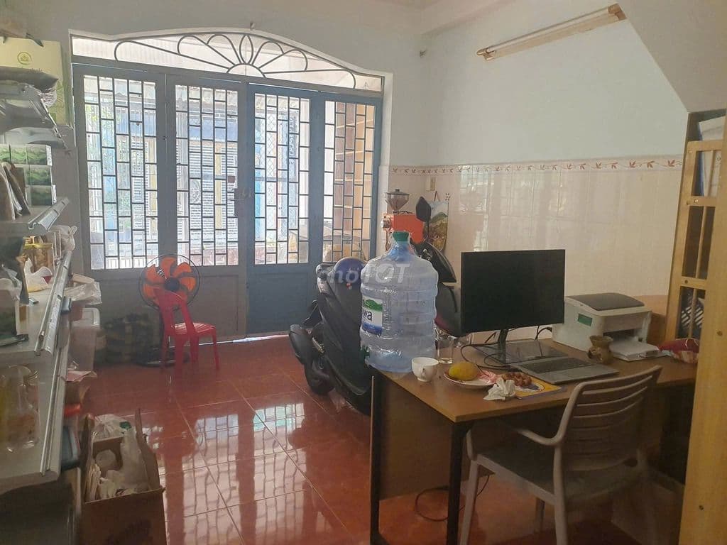 Phòng trọ 25m2 (Q2 cũ). Có Ban Công Rộng Riêng Biệt. - Ảnh 2