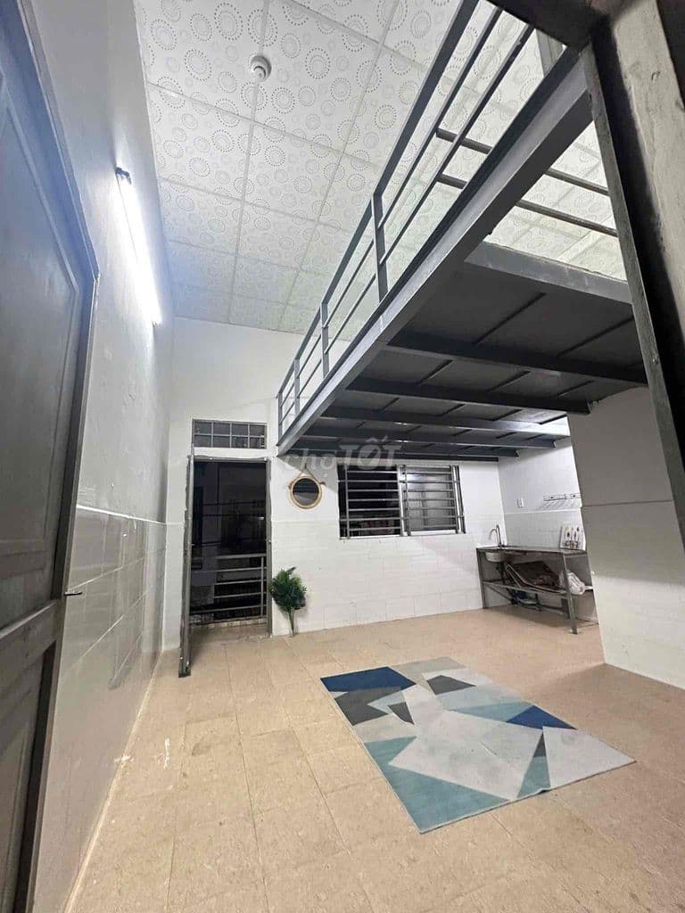 Phòng trọ duplex gác cao 1m7 giá rẻ ở đường võ duy ninh