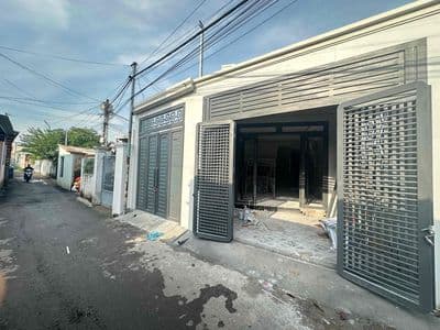 Cần bán nhà cấp 4 ( sổ riêng 75m2 ) gần trường học Nguyễn Văn Trỗi