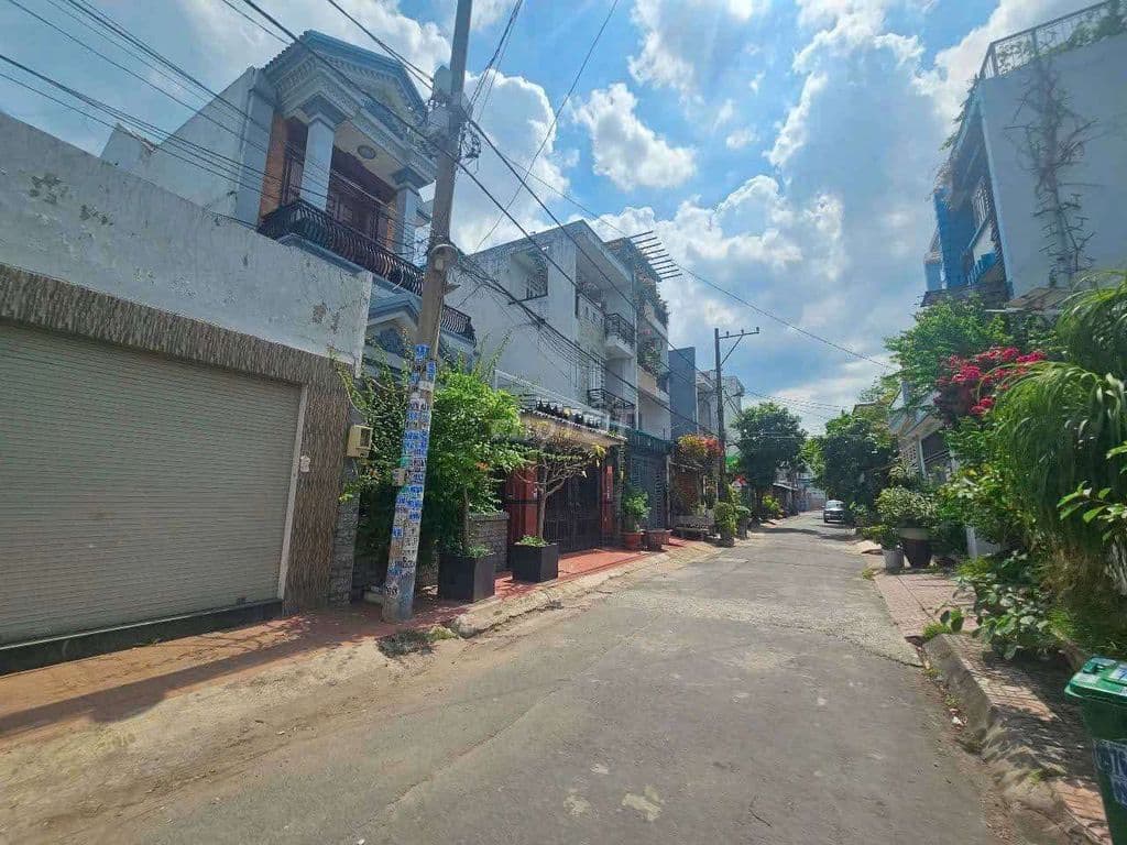 Lô đất đẹp 9,4m x 19m. 172m2. 1/ Hẻm nhựa 8m Khu ViP Dương Thị Mười