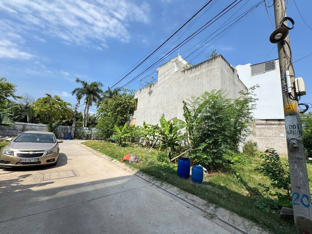 Bán Đất KDC Hoàng Kim Lò Lu Q9 - 61m2 Sổ Hồng Riêng - Giá 4.1 Tỷ TL.