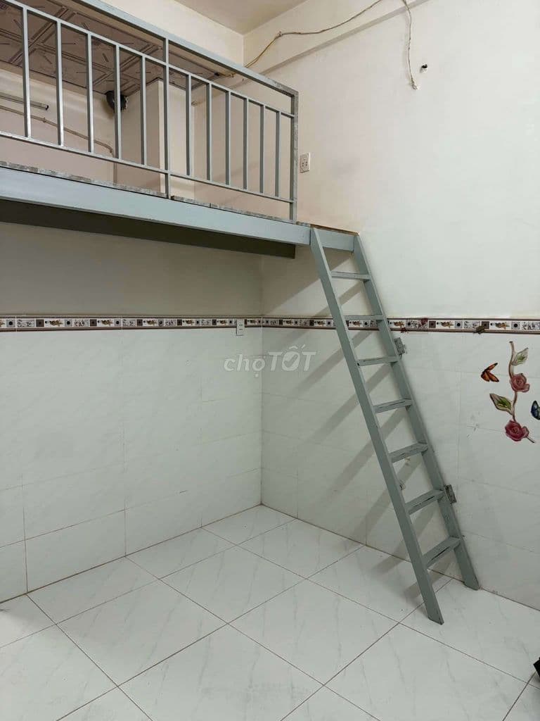 Căn trọ giá siêu hời nhiều tiện ích xung quanh, gần cao đẳng y khoa - Ảnh 2