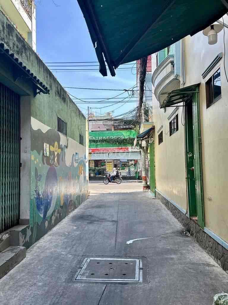 HxH Thạch Lam 2 tầng 23m2 chỉ 3.2 tỷ