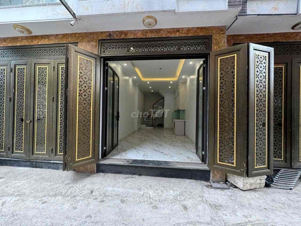 Nhà tại Yên Nghĩa, cạnh bệnh viện nhi, Đh Phenikaa,30m2 ô tô đỗ cửa