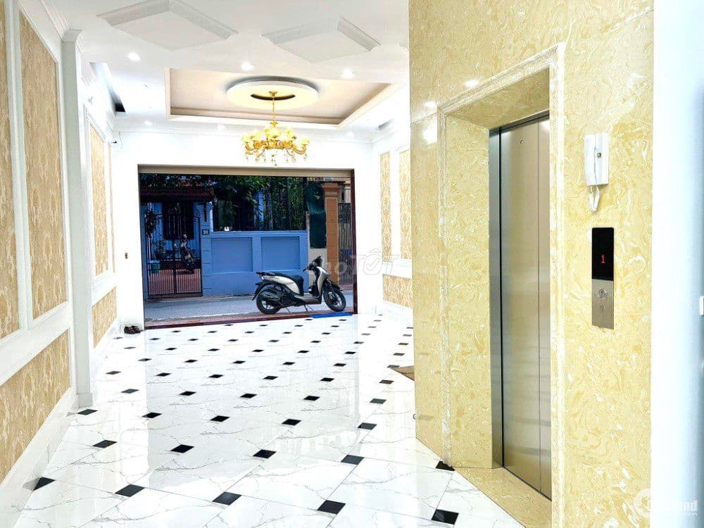 ĐỐNG ĐA 40M2 - 5 TẦNG - GẦN PHỐ - THANG MÁY - DT 18TR/TH - NHỈNH 10 Tỷ