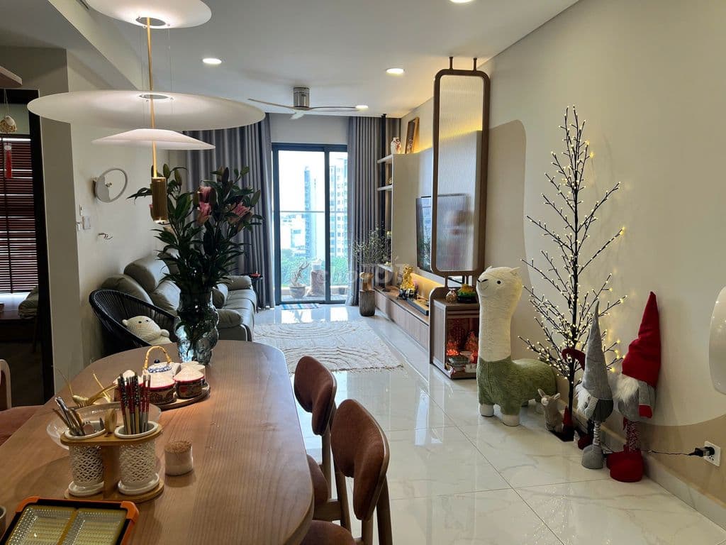 Bán căn hộ 2PN 96m2 Diamond Brilliant Celadon City giá 7,8 tỷ TL