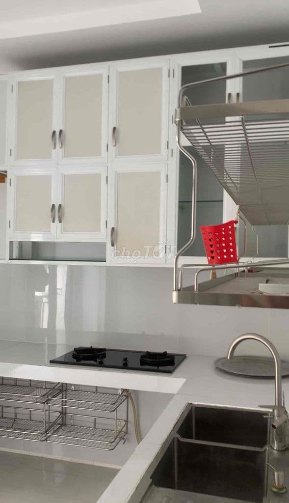 nhà 1 xẹt ngắn Thông. đường lớn 2 xe hơi né nhau có vỉ hè. 4 tầng. - Ảnh 3