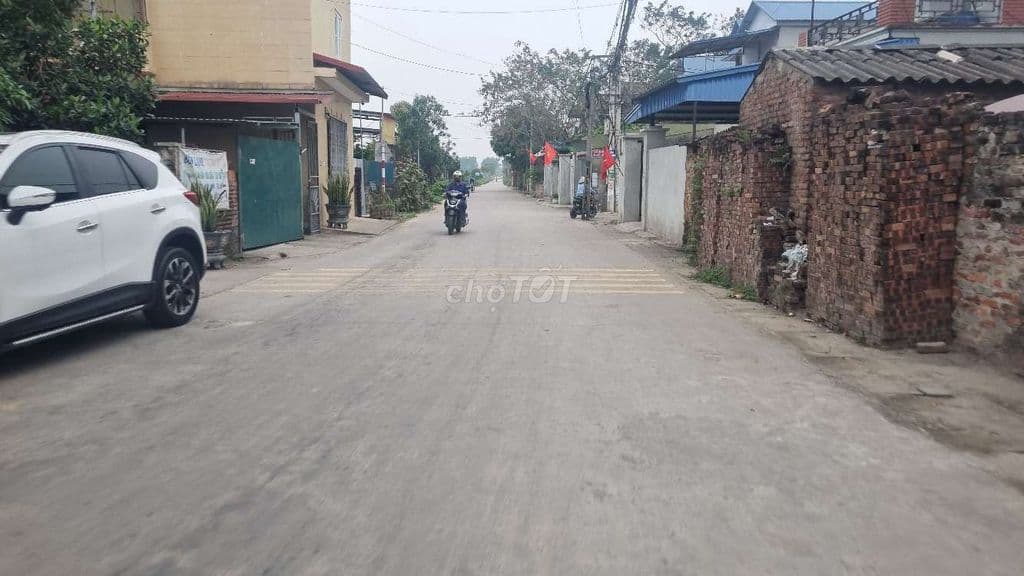 Bán đất Thanh Trí - Minh Phú - Sóc Sơn. Dt: 60mv - full tc