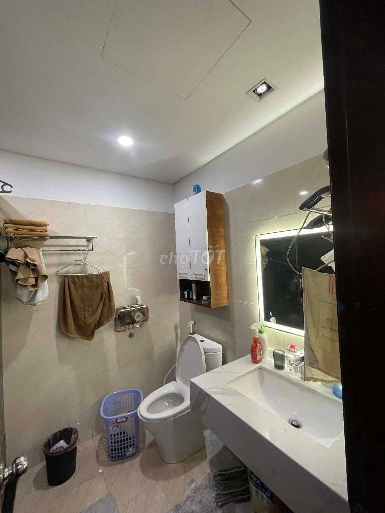 Vinhomes Nguyễn Chí Thanh căn 2 ngủ tầng trung, vị trí VIP - 16Tỷ - Ảnh 2