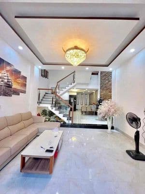 CHO THUÊ NHÀ ĐẸP 3 TẦNG KHU GẦN ĐƯỜNG NGUYỄN THỊ ĐỊNH