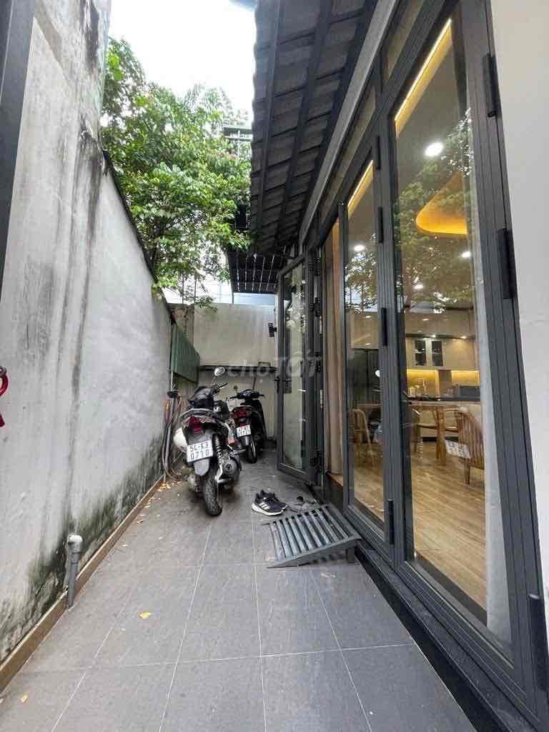 nhà mới chỉ cần dọn vali vào là ở ngay