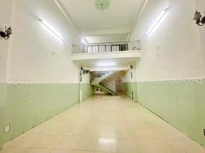 Cho thuê nhà nguyên căn mặt tiền Nguyễn Hoàng, gần Nguyễn Văn Linh