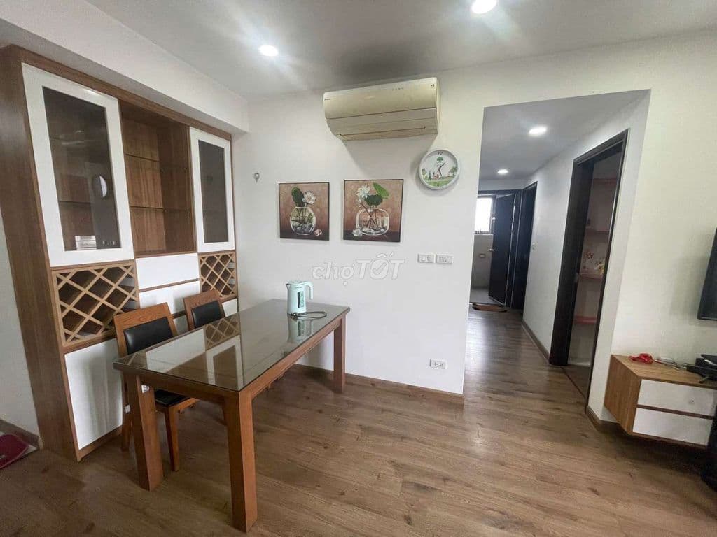 bán gấp căn hộ 3 phòng ngủ 70m vuông