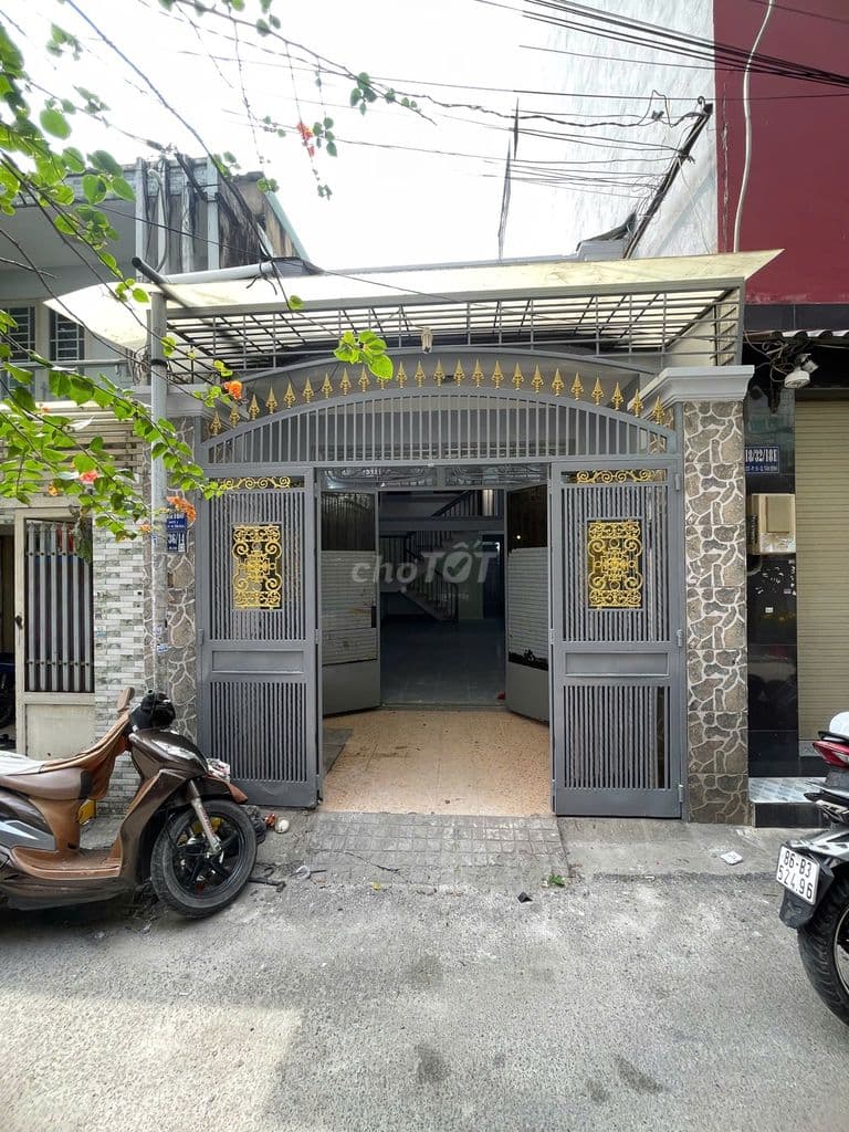 Bán nhà HXH Âu Cơ - DTCN 72m2 - Nhà trống suốt