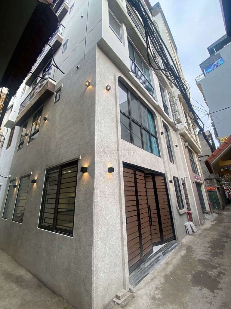 Toà chdv 51m 16 phòng dòng tiền 800tr/năm