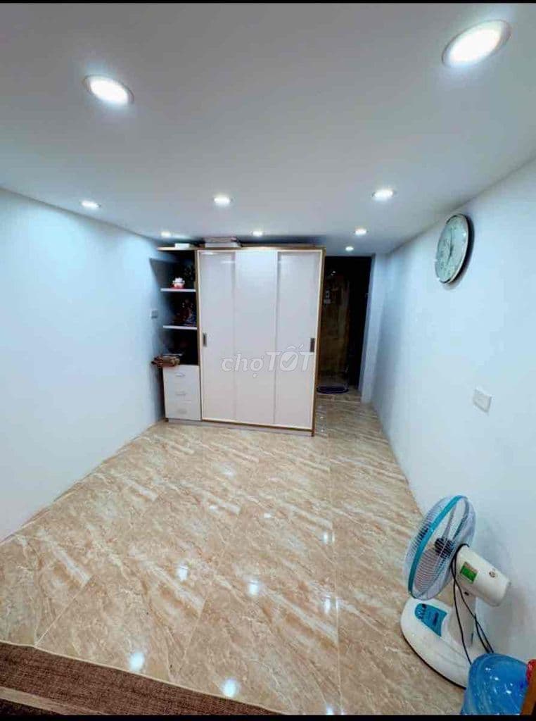 Bán nhà pháp cổ phố Hàng Chuối 5m ra mặt phố 50m2 T2 giá nhỉnh 3 tỷ sổ