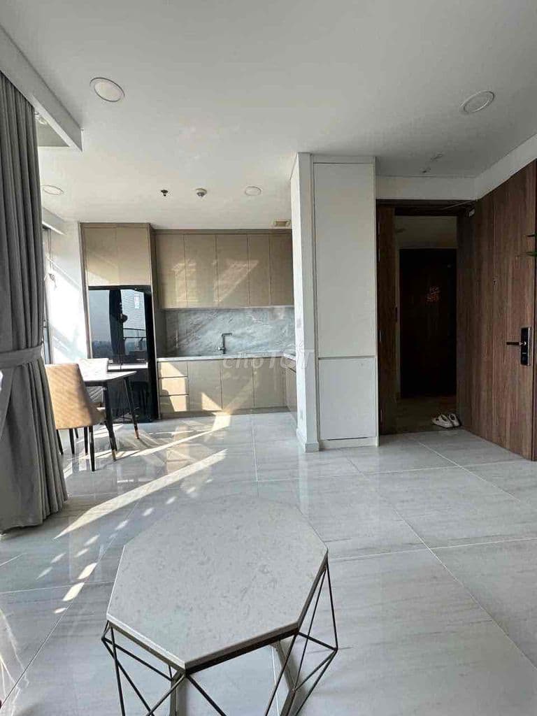 Cho Thuê CC Kingdom101 1Phòng Ngủ Full NT Nhà Mới Giá 16tr5 Ở Liền