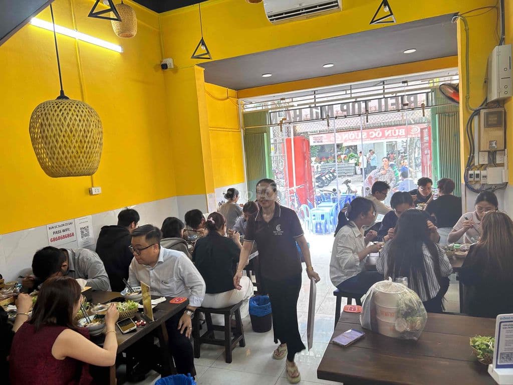 Cần sang nhượng quán BÚN ỐC Quận 3