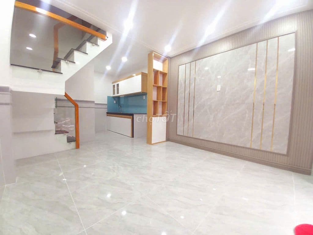 Nhà đường Thạnh Xuân 13 gần chung cư Picity, 1T1L hẻm 3m giá 862TR TL - Ảnh 2