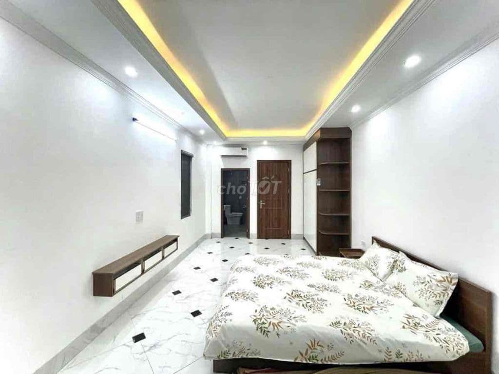 31m 5 tầng mt 4m 6 lâm du 7 chỗ đỗ của - Ảnh 2