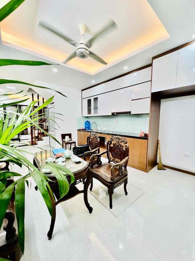 Bán nhà Kim Hoa, nhà mới đẹp, mặt tiền rộng, sát hồ, 50m ra oto tránh - Ảnh 3