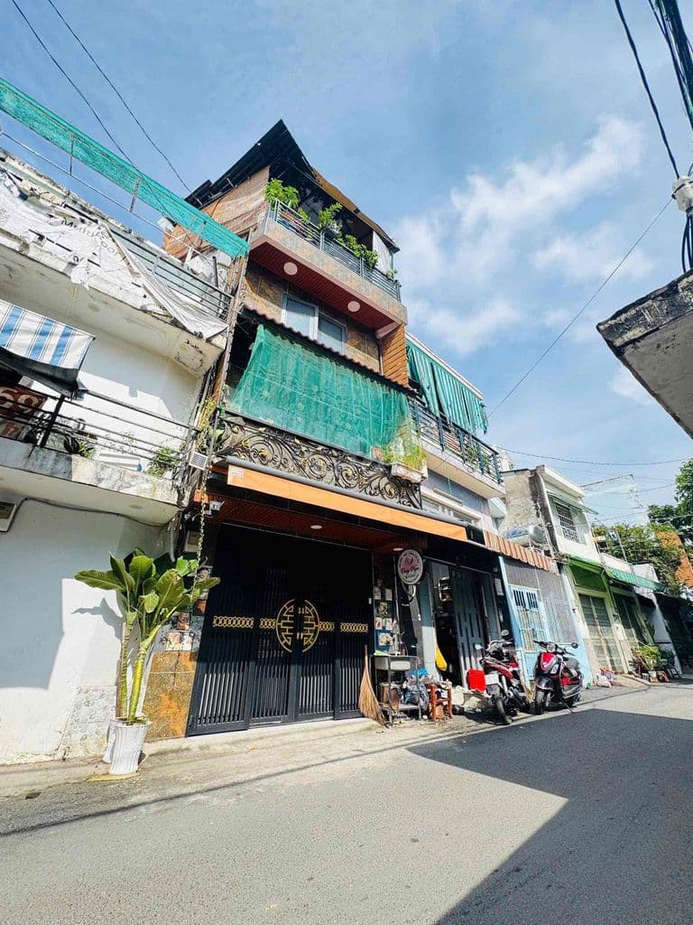 Chính chủ bán 2.95 tỷ mặt tiền kinh doanh