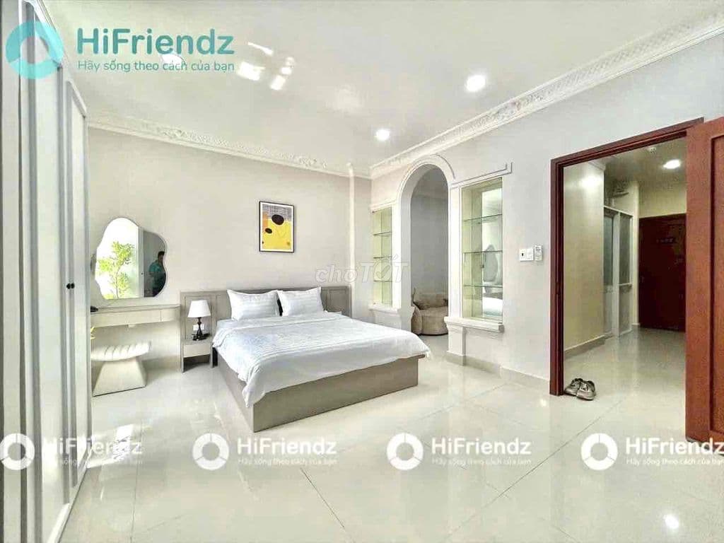 Cho thuê căn hộ full nội thất giá rẻ ngay vòng xoay dân chủ q3 t3/2026