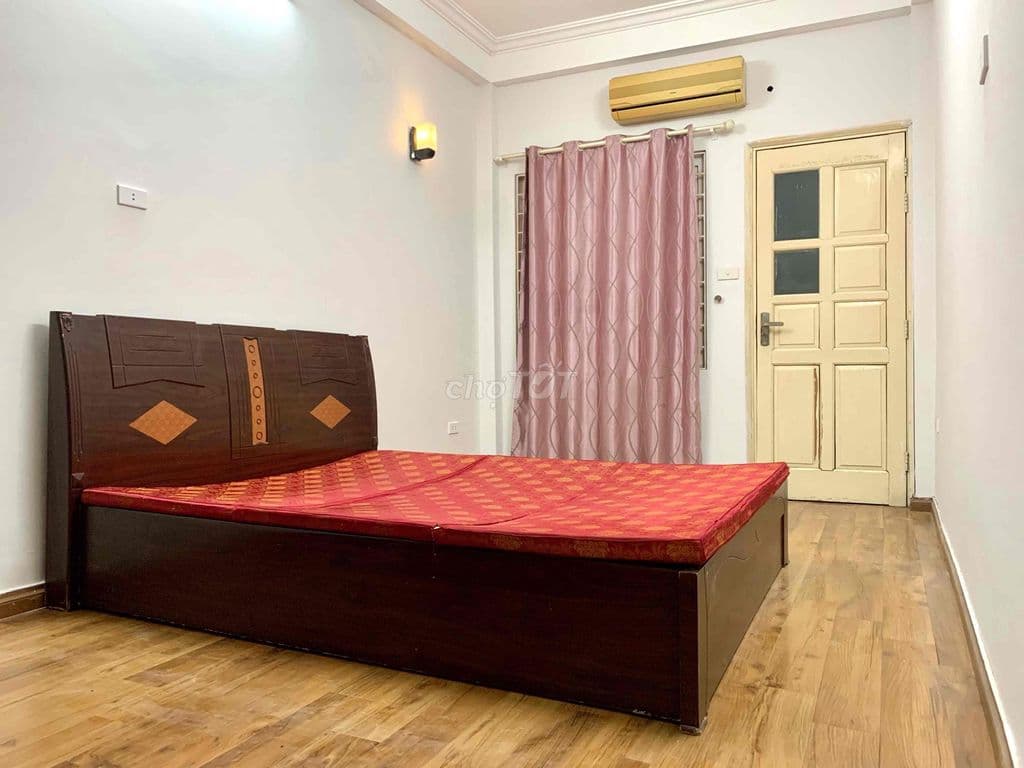 Cho thuê NHÀ NGUYÊN CĂN 05 tầng ngõ 204D Đội Cấn - Ảnh 2