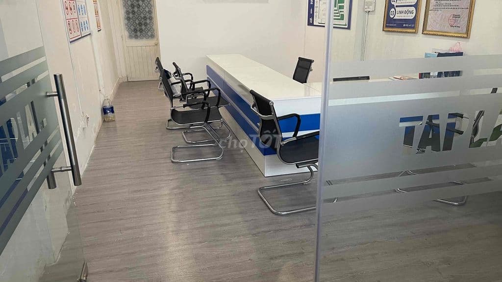 Cho Thuê mặt bằng kinh doanh gần ngã tư Phú Nhuận