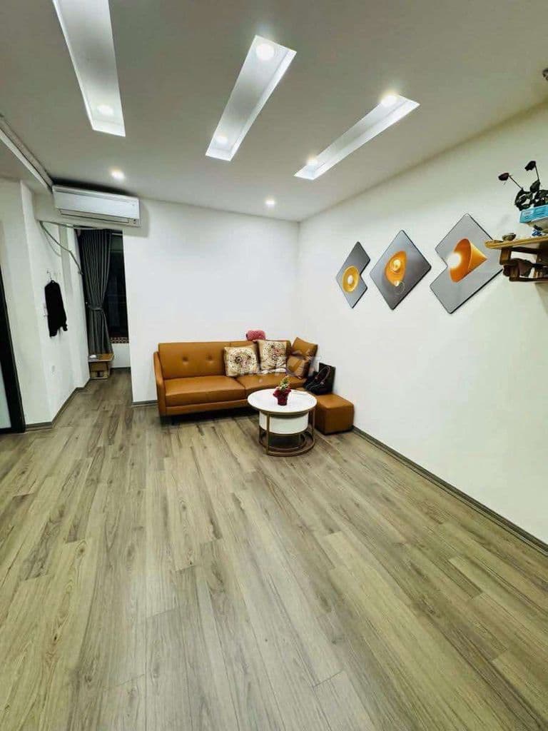 4.2 tỷ Tập thể Trương Định, Hoàng Mai, 42/80m 3PN, mặt phố, SĐCC - Ảnh 2