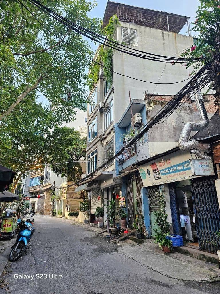 Hiếm ! Mảnh đất phân lô Hoàng Quốc Việt-Nghĩa Đô, ngõ ôtô hai mặt tiền - Ảnh 2