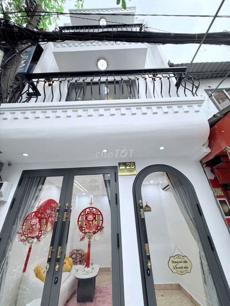 NHÀ TÂN PHÚ - 1 TRỆT 2 LẦU - 2PN 3WC - 3 TỶ 500TR TL