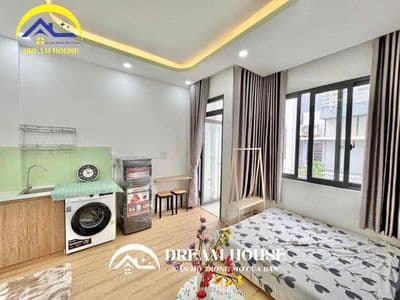 Khai Trương CHDV Full Nội Thất Tách Bếp Ngay Ngã Tư Bốn Xã