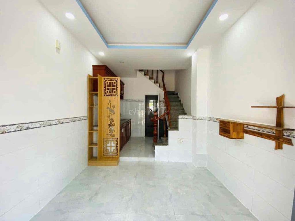 bán nhà 1 trệt 2 lầu 3pn2wc - Ảnh 2