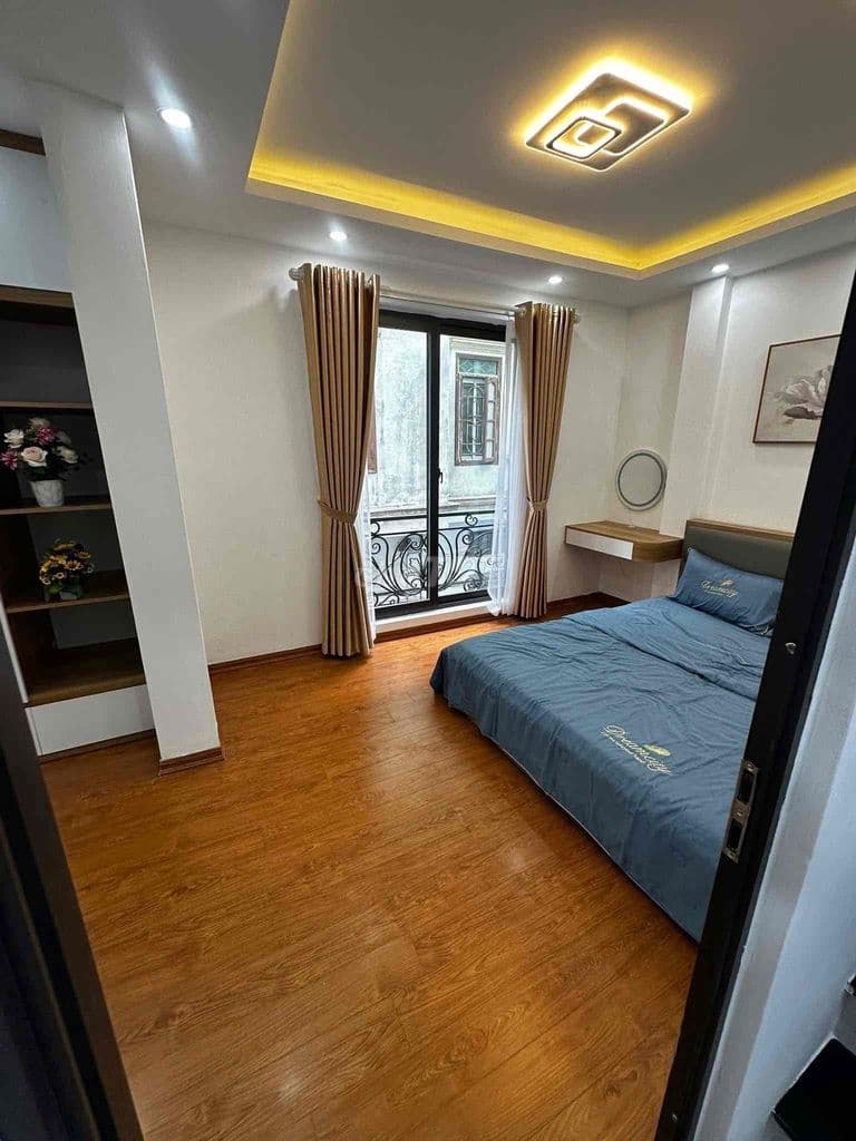 Quá hợp lý, TÔN ĐỨC THẮNG-15m ra ô tô- 28/32m2-5T - giá chào 4.78 tỷ