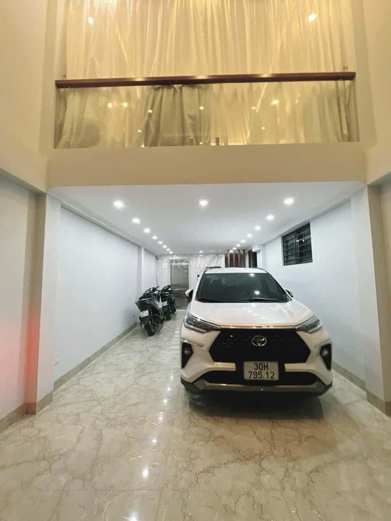 📍 Bán nhà 6 tầng thang máy ,full đồ mặt ngõ Gia Quất ,kinh doanh nhỏ.